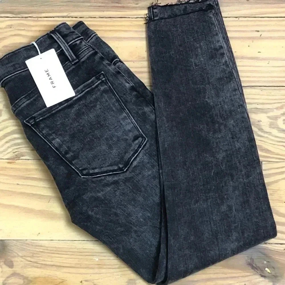 FRAME // Denim Ali High-Rise Raw Hem Skinny Jean